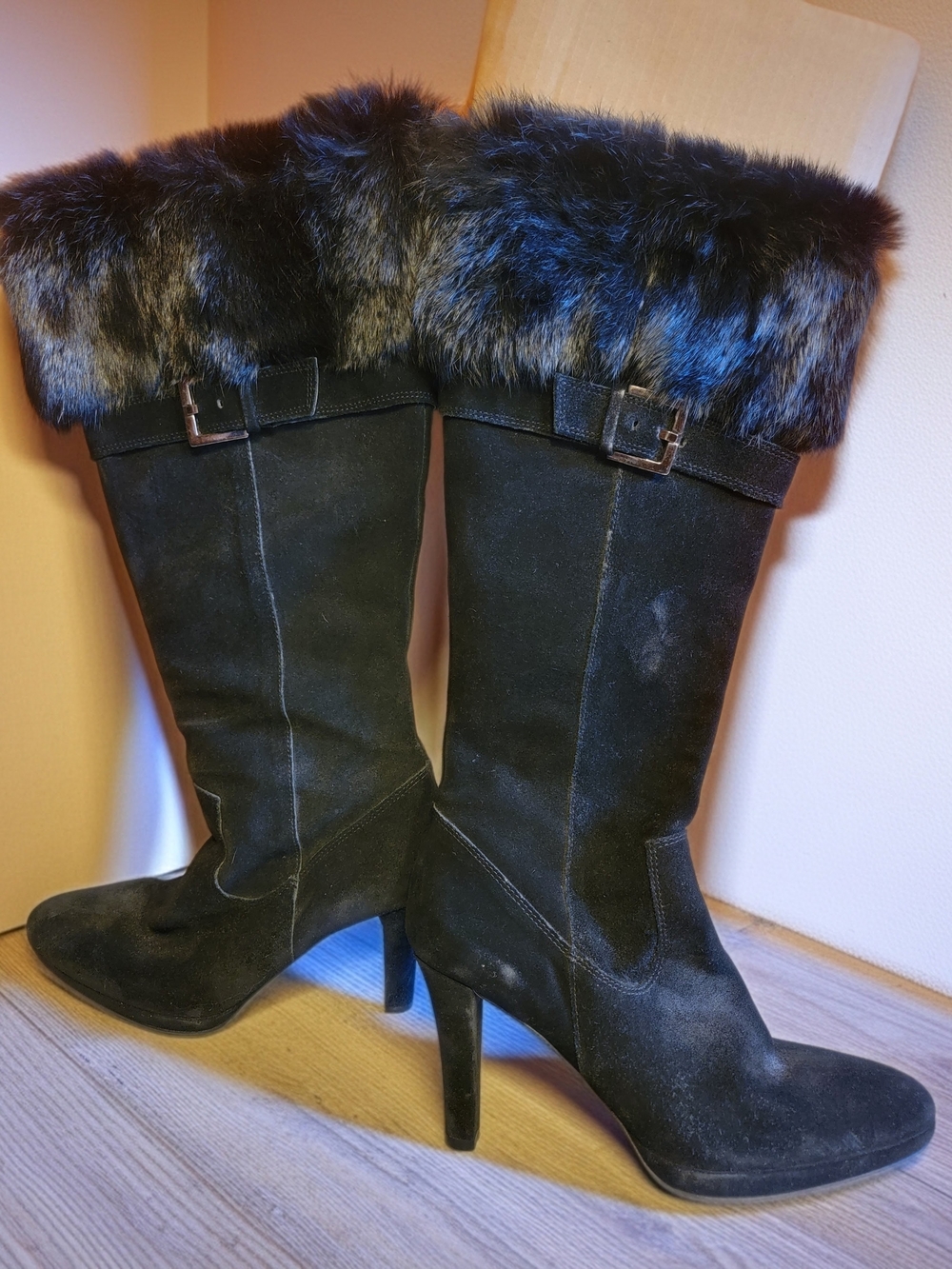 Women's Black Suede Knee-High Fur-Trim Boots